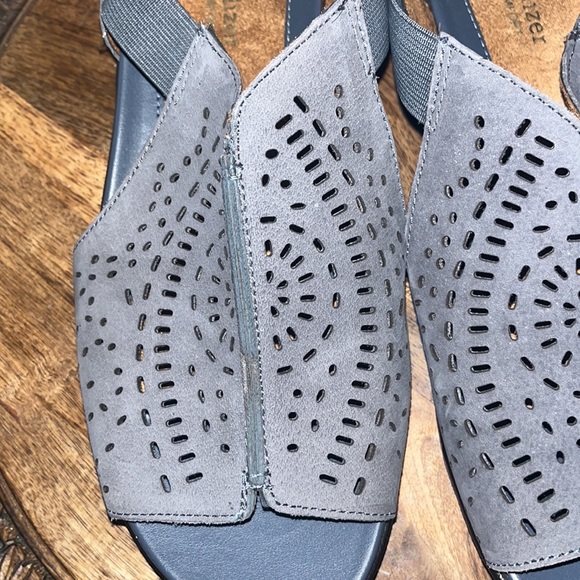 NWOT Naturalizer N5 Comfort with Boho Grey Suede Bottom is Tan Leather Size 10W - Picture 2 of 6